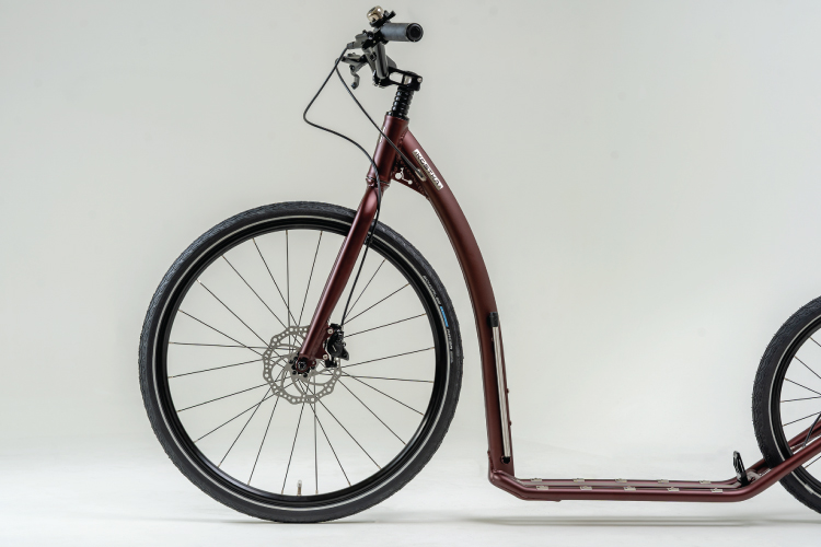 Hybrid technology. Stiff. Lightweight. Vibration-damping.