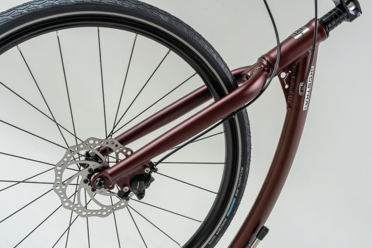 Hybrid technology. Stiff. Lightweight. Vibration-damping.