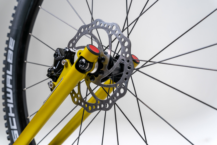 Thru axles. New standard.